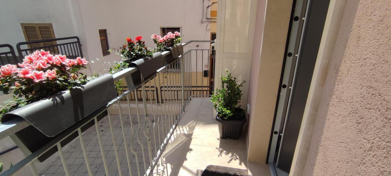 Casa Vacanze Dimora Monfalcone Montescaglioso Buitenkant foto